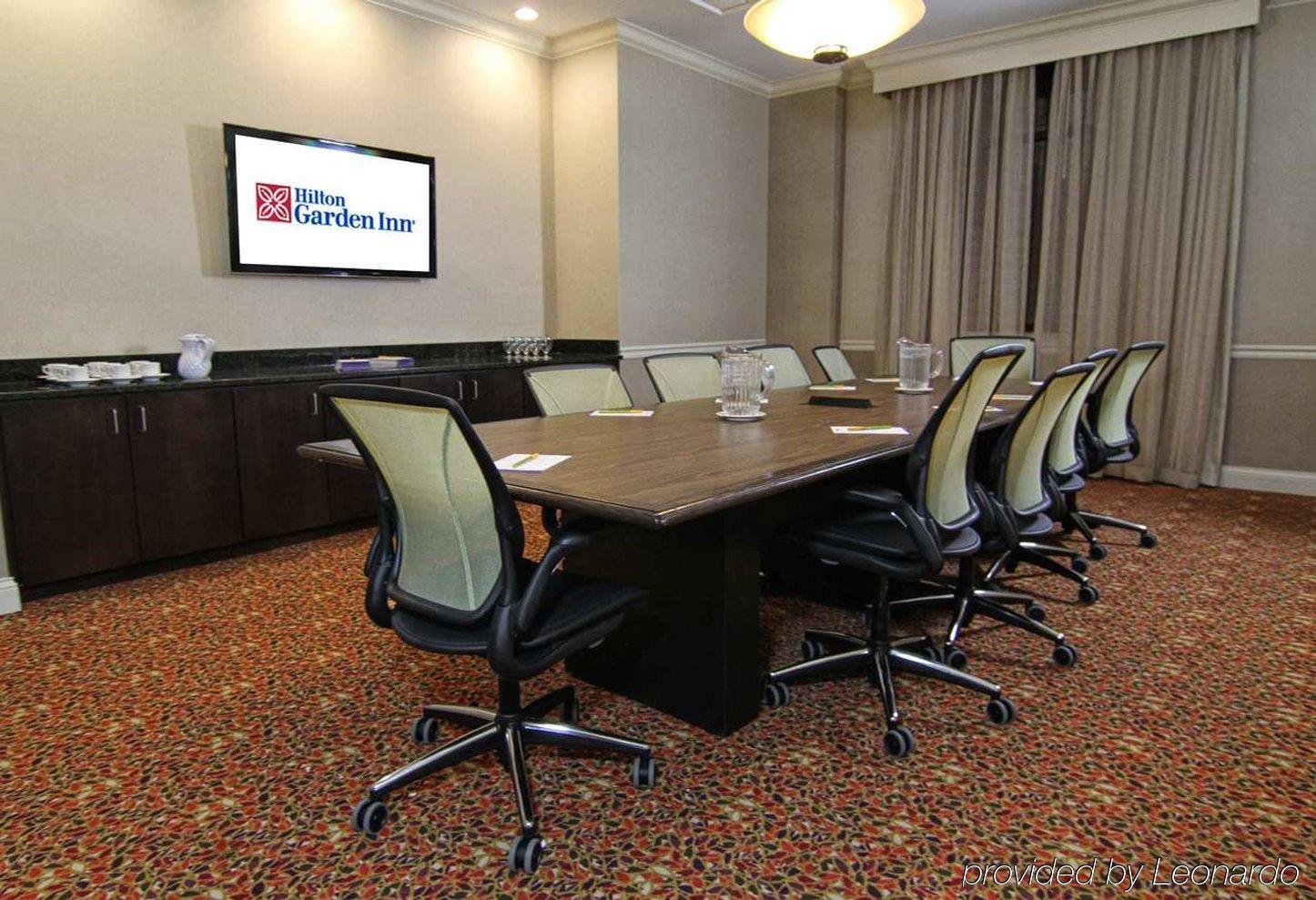 Hilton Garden Inn פייקוויל מראה חיצוני תמונה