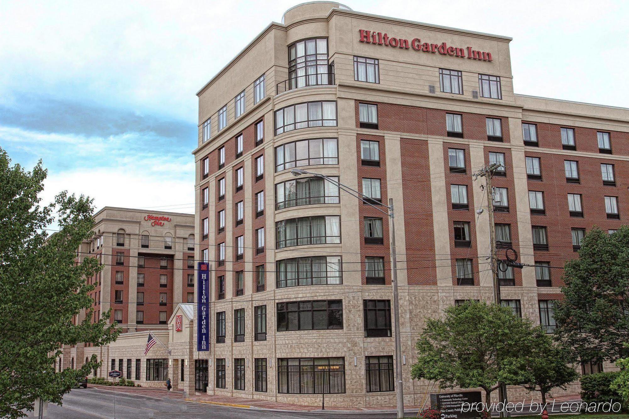 Hilton Garden Inn פייקוויל מראה חיצוני תמונה