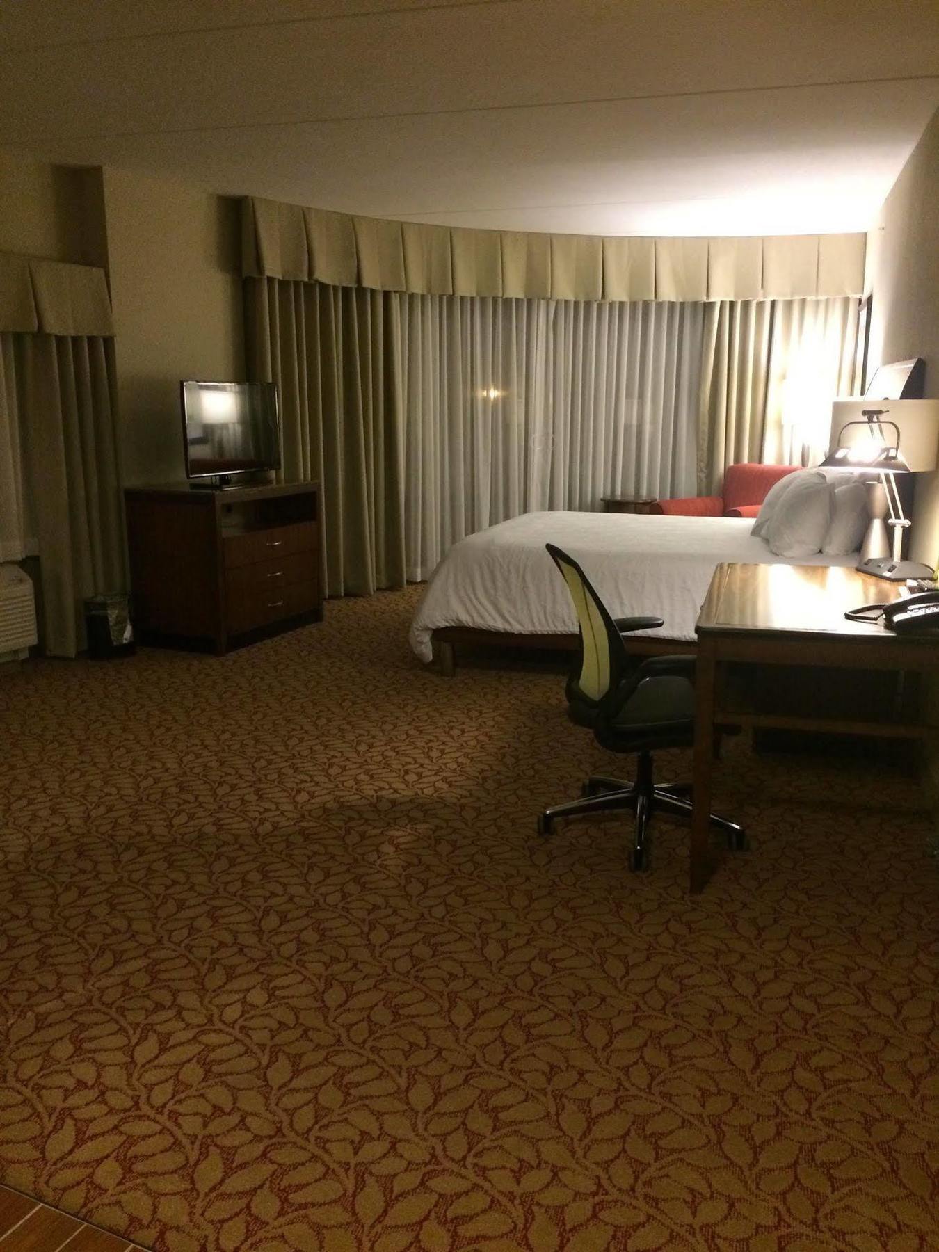 Hilton Garden Inn פייקוויל מראה חיצוני תמונה