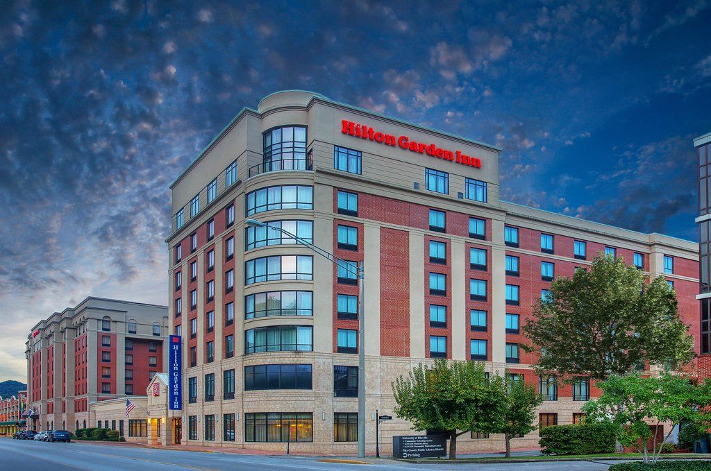Hilton Garden Inn פייקוויל מראה חיצוני תמונה