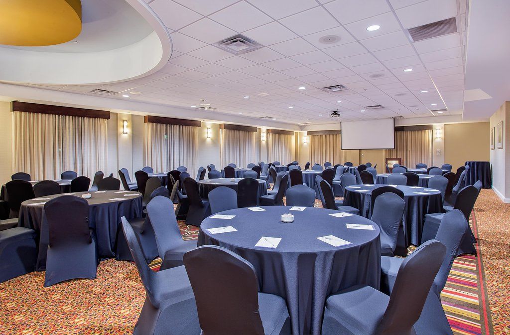 Hilton Garden Inn פייקוויל מראה חיצוני תמונה